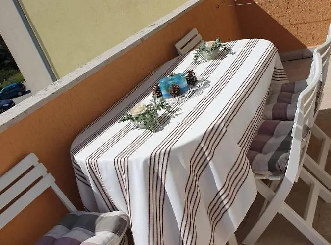 La E Il Mare Apartman *